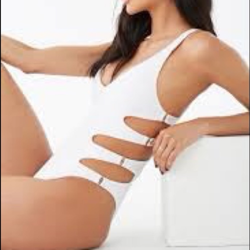 White One Piece Swimsuit *NWT*